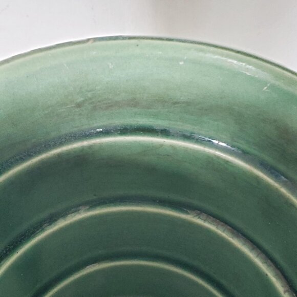 4.75 Inch Tall McCoy Green Ceramic Planter, MCM Home Décor, Made In USA - Picture 4 of 8